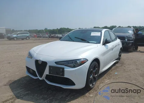 2019 Alfa Romeo Giulia Ti Sport Awd из США, поврежденный, VIN ZARFANBN1K7610471